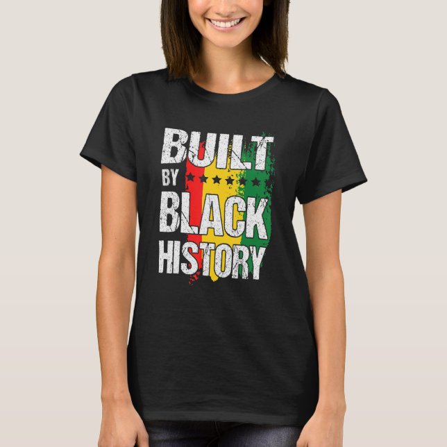 Built By Black History BHM African Pride Month Men T-Shirt (Vorderseite)