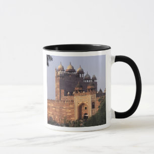 Buland Darwaza Tor des Sieges) zur Dargah Tasse