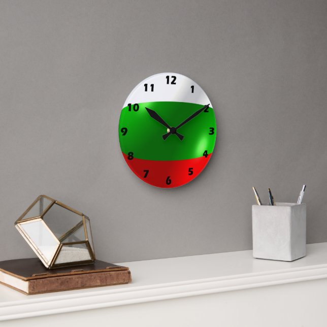 Bulgarisches Flaggendesign Runde Wanduhr (Büro)