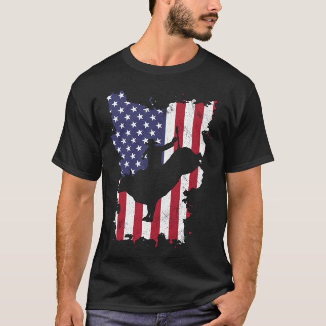 Bull Riding Rodeo Cowboy USA Flag 4. Juli T-Shirt (Vorderseite)