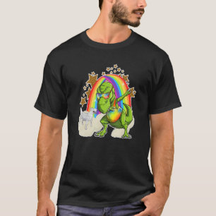Bull Terrier Dog fährt Regenbogenwolken neben Danc T-Shirt