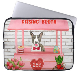 Bull Terrier Dog Valentine's Day Kissing Booth Laptopschutzhülle