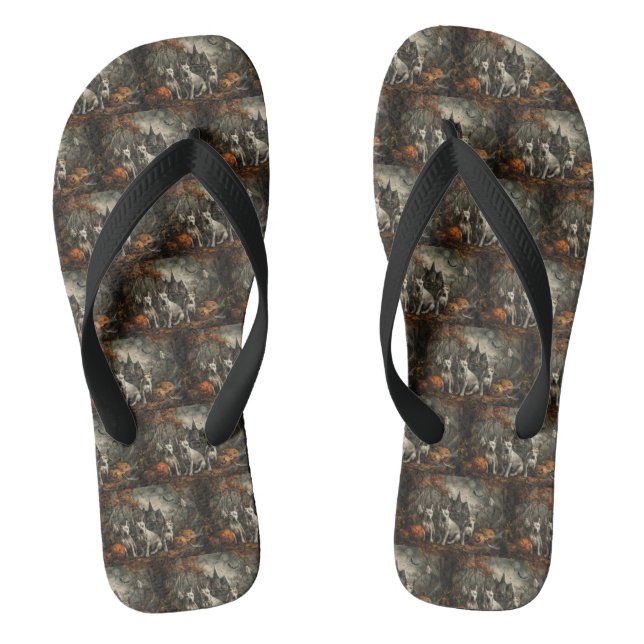 Bull Terrier Halloween Night Doggy Delight Flip Flops (Fußbett)
