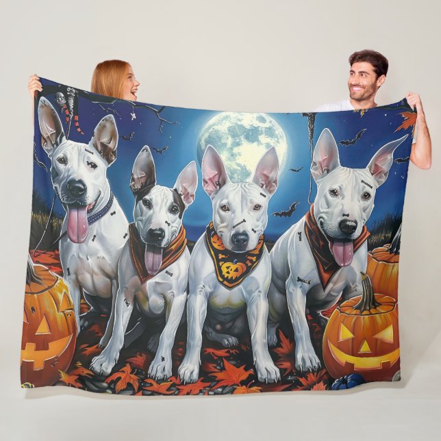 Bull Terrier Halloween Spooky Fleecedecke (Beispiel)