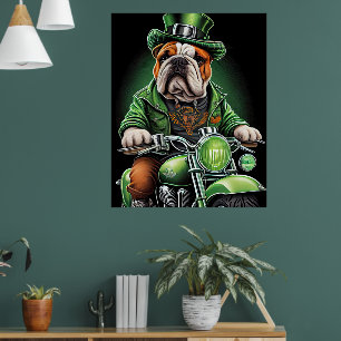 Bulldog fährt Fahrrad am St. Patrick's Day Poster