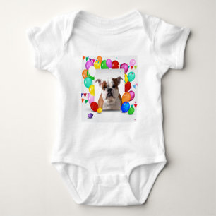 Bulldog Hund mit farbenfrohen Luftballons Geburtst Baby Strampler