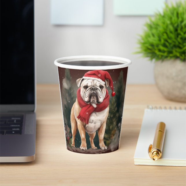 Bulldog in Snow Christmas Pappbecher (InSitu)