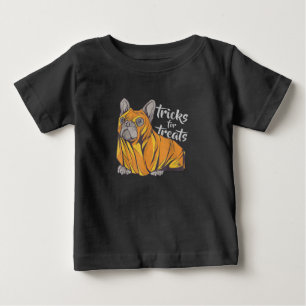 Bulldog-Tricks für Leckereien Niedliche Halloween- Baby T-shirt