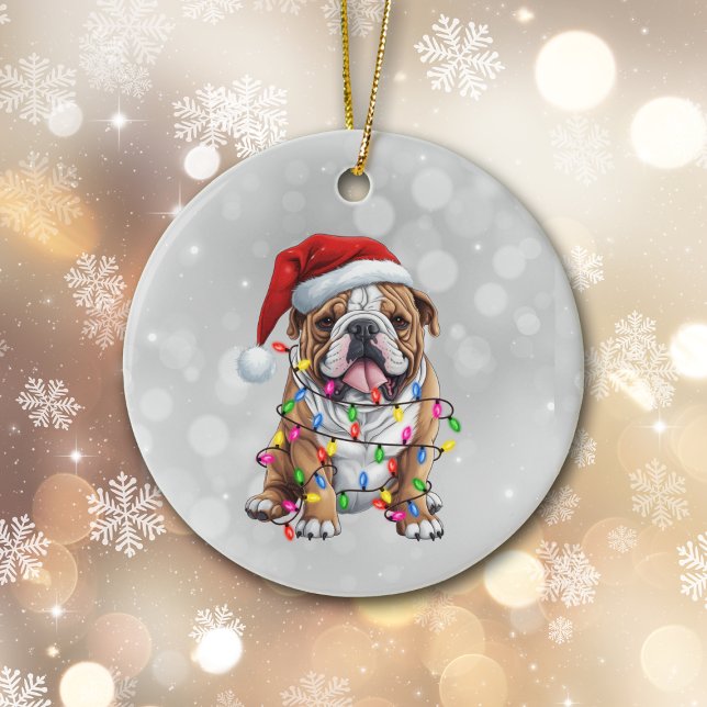 Bulldogge in Weihnachtslicht ummantelt Keramik Ornament (Von Creator hochgeladen)