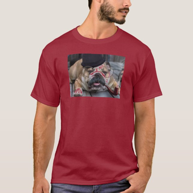 Bulldogge mit Schnurrbart-Pfeife und Derby-Hut T-Shirt (Vorderseite)