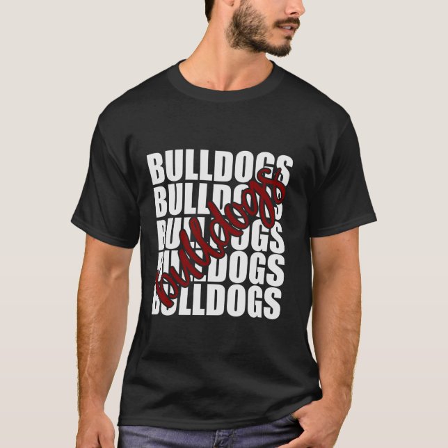 Bulldogs Maroon School Sports Fan Team Spirit T Sh T-Shirt (Vorderseite)