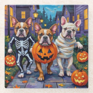 Bulldogs Trick-or-Treating in Halloween-Kostümen Glasuntersetzer