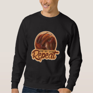 Bump Set Spike Wiederholen Volleyball Sweatshirt