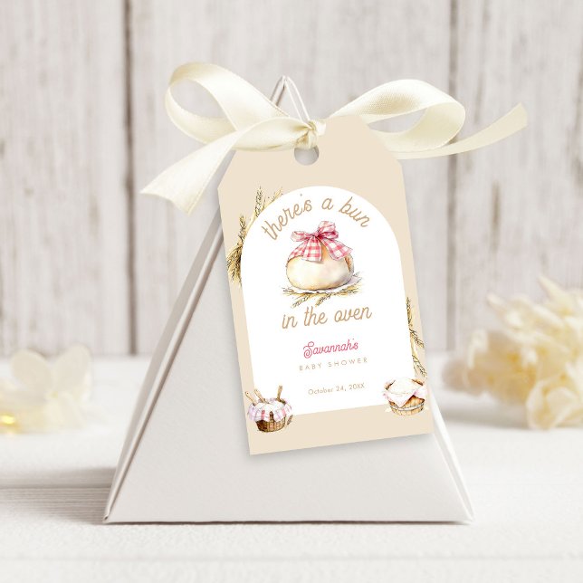 Bun In The Oven Pink Gingham Bow Baby Shower Geschenkanhänger (Von Creator hochgeladen)