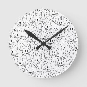 Bunches of Bunnies on white - seamless pattern. Runde Wanduhr