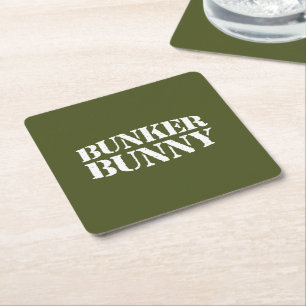 BUNKER BUNNY RECHTECKIGER PAPPUNTERSETZER