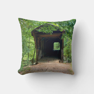 Bunker Hill Covered Bridge Kissen