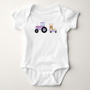 Bunny auf Traktor Fügen Sie Ihren Text zu persona Baby Strampler