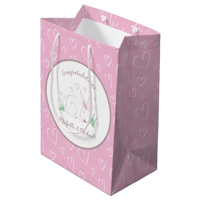 Bunny Baby Dusche Spring Pink Girl Mittlere Geschenktüte (Rückseite Schrägansicht)