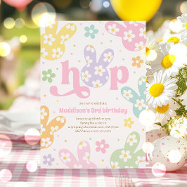 Bunny Birthday Pastel Daisy Floral Spring Party Einladung