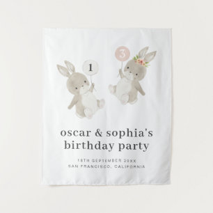 Bunny Boy Girl Joint Birthday Einladung Wandteppich