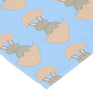 Bunny Hatching von Egg Weird Table Runner Kurzer Tischläufer