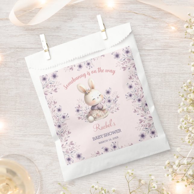 Bunny Pink Lila Floral Spring Girl Babydusche Geschenktütchen (Ausgeschnitten)