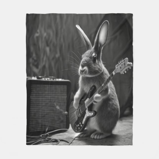 Bunny Playing a Gitarre Fleecedecke (Vorderseite)