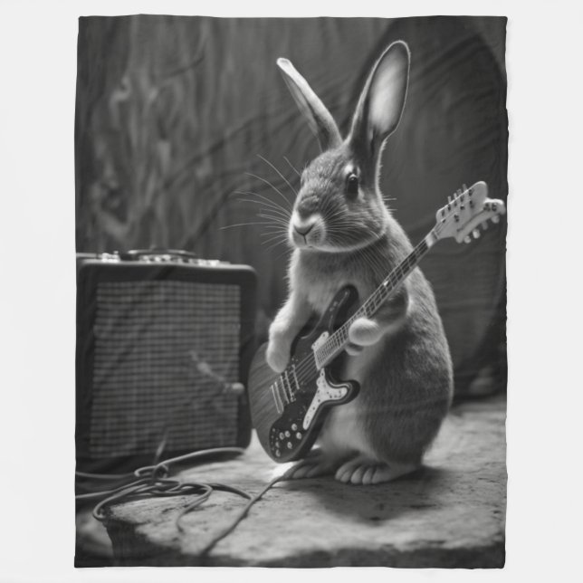 Bunny Playing a Gitarre Fleecedecke (Vorderseite)