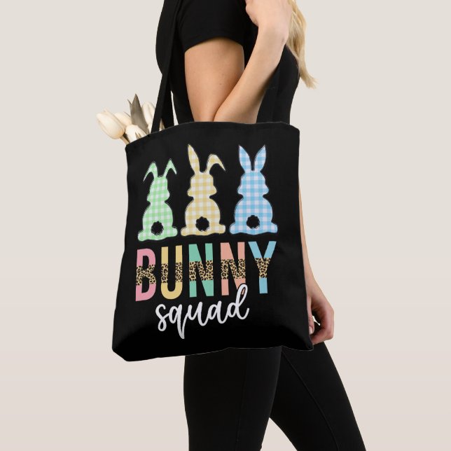 Bunny Squad | Ostereier Jagd Niedlich Bunny (Von Nahem)