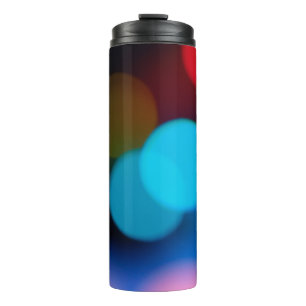 bunt (roter Himmel arktisch und gelb) verschwommen Thermosbecher