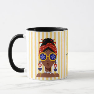 Bunte Frauenkopf-Illustration auf gelbem Postkarte Tasse