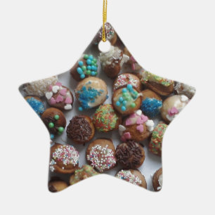 bunte kleine Geburtstagskuchen, Essen, Party Kuche Keramikornament