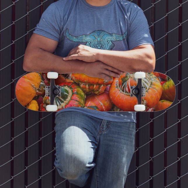 Bunte Kürbis Skateboard (Außenbereich 3)