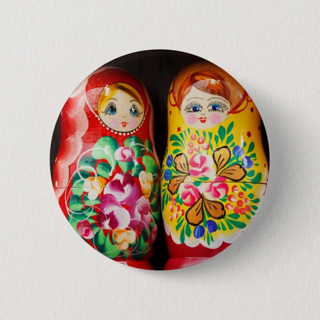 Bunte Matrjoschka-Puppen Button (Vorderseite)