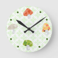 Bunte Pilz-Küchen-Wanduhr