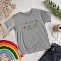 Bunte Regenbogen-Buchstaben | 1. Schultag