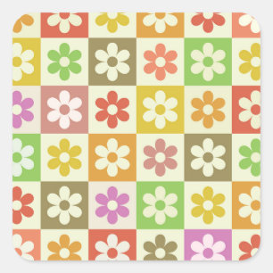 Bunte Retro-Blumen auf Schachbrettmuster  Quadratischer Aufkleber