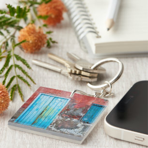 Bunte Wand, Tür und Fensterläden Schlüsselanhänger