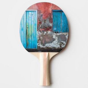 Bunte Wand, Tür und Fensterläden Tischtennis Schläger