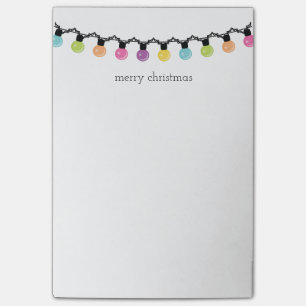 Bunte Weihnachtsschnur beleuchtet   frohe Post-it Klebezettel