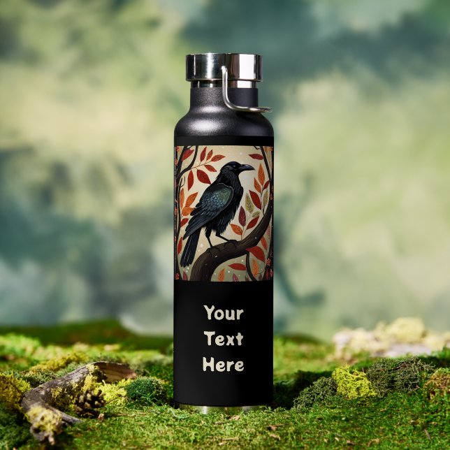 Bunter Rabe auf einem Baum sitzend Trinkflasche (Außenbereich (gedreht))