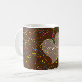 Buntes Herzen-Netzmuster-Braun-Name  Kaffeetasse