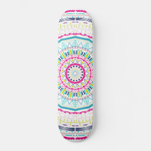 buntes Mandala Skateboard