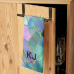 Buntglas-Mosaikmuster in Pastellfarben Geschirrtuch<br><div class="desc">Aktualisieren Sie Ihre Küchendekoration mit unserem Küchenhandtuch mit Buntglas-Mosaikmuster in Pastellfarben.</div>