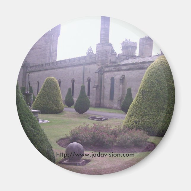 Burg Alton Towers Magnet (Vorne)