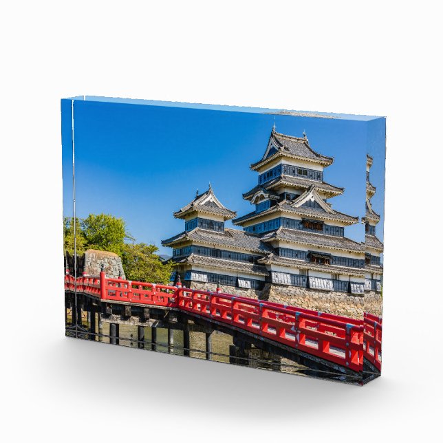 Burg Matsumoto und Brücke Fotoblock (Rechts)
