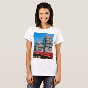 Burg Matsumoto und Brücke T-Shirt