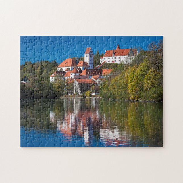 Burg und Abby am Fluss Puzzle (Horizontal)