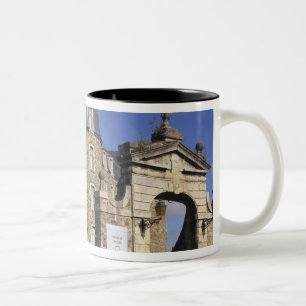 Burg und Museum, Boulogne, Pas-de-Calais, Zweifarbige Tasse
